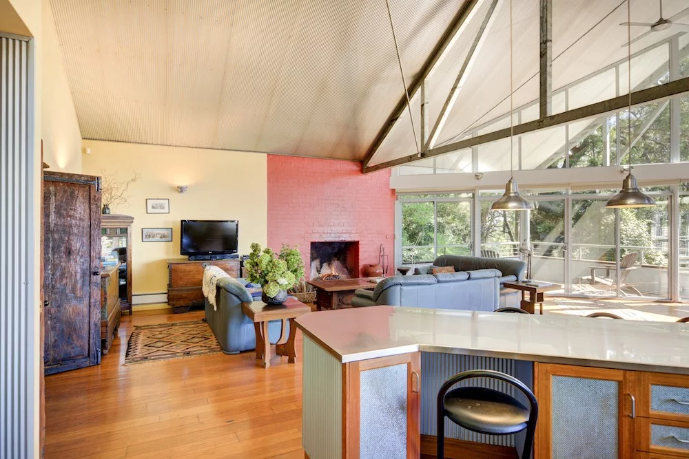 Southern Highlands Holiday Home | Lounge & Fireplace